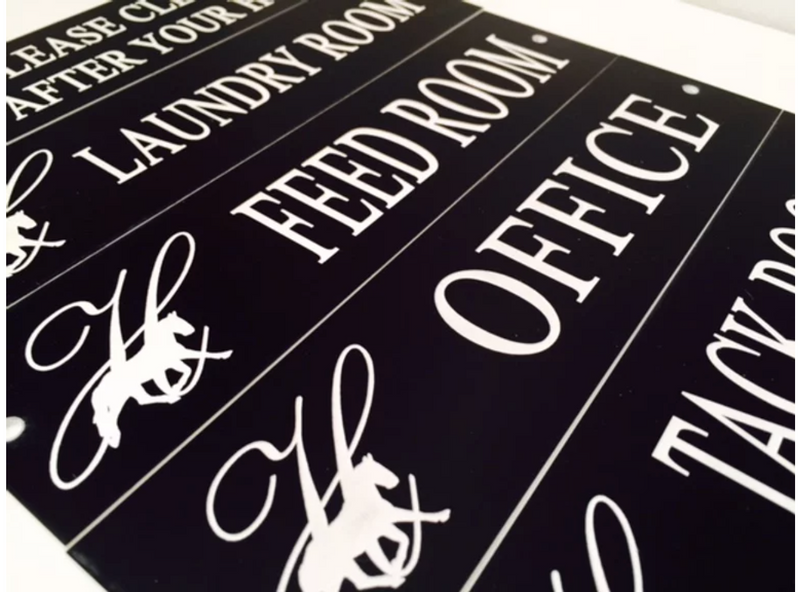 Stable Sign 8x2